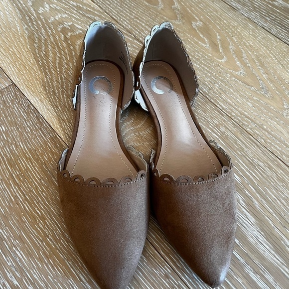 JOURNEE Jezlin Flat (Women) - Picture 10 of 11